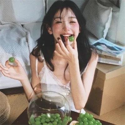 时尚帝国合约的开始